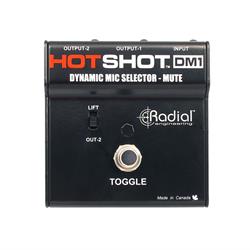 Radial HOTSHOT DM-1 - Mic switcher toggles signal from PA to monitors. For dynamic mics 
